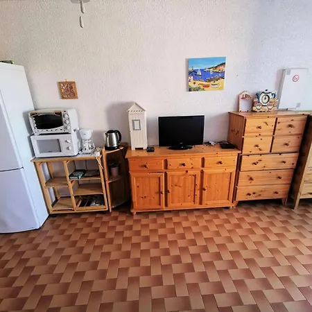Maisons De La 2 - Grand Avec Coin Nuit Et Terrasse En Rez De Chaussee Pour 4 Personnes A Port Leucate. Ref: 1mm2_233 Mae-5494 アパート