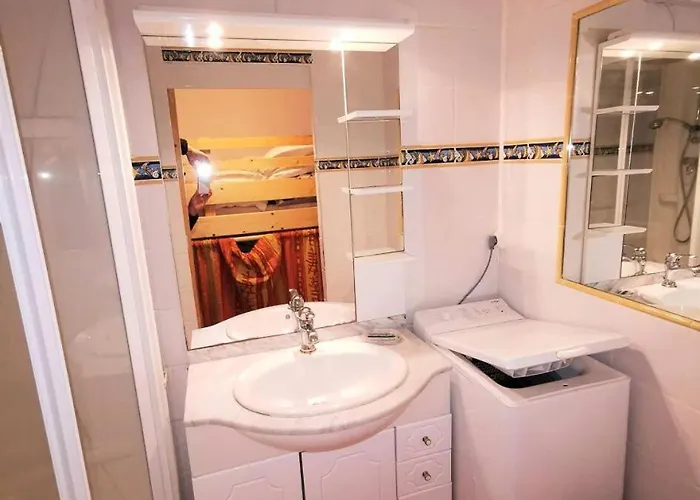 Maisons De La 2 - Grand Avec Coin Nuit Et Terrasse En Rez De Chaussee Pour 4 Personnes A Port Leucate. Ref: 1mm2_233 Mae-5494 * Leucate