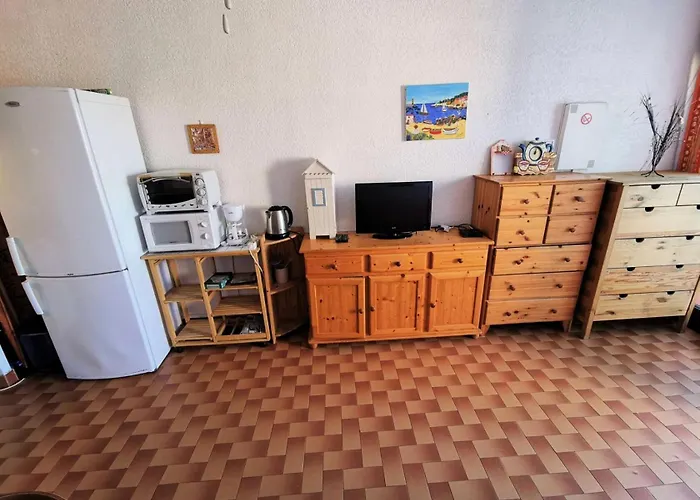 Appartement Maisons De La 2 - Grand Avec Coin Nuit Et Terrasse En Rez De Chaussee Pour 4 Personnes A Port Leucate. Ref: 1mm2_233 Mae-5494 *